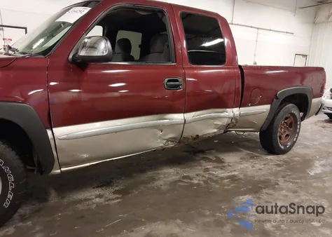 2002 GMC Sierra 1500 Sle из США, поврежденный, VIN 2GTEC19V221342493